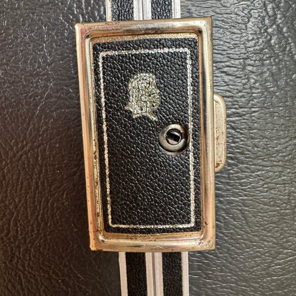 The Original Trav-L-Bar by Ever-Wear Executair 737 Model - Picture 9 of 13